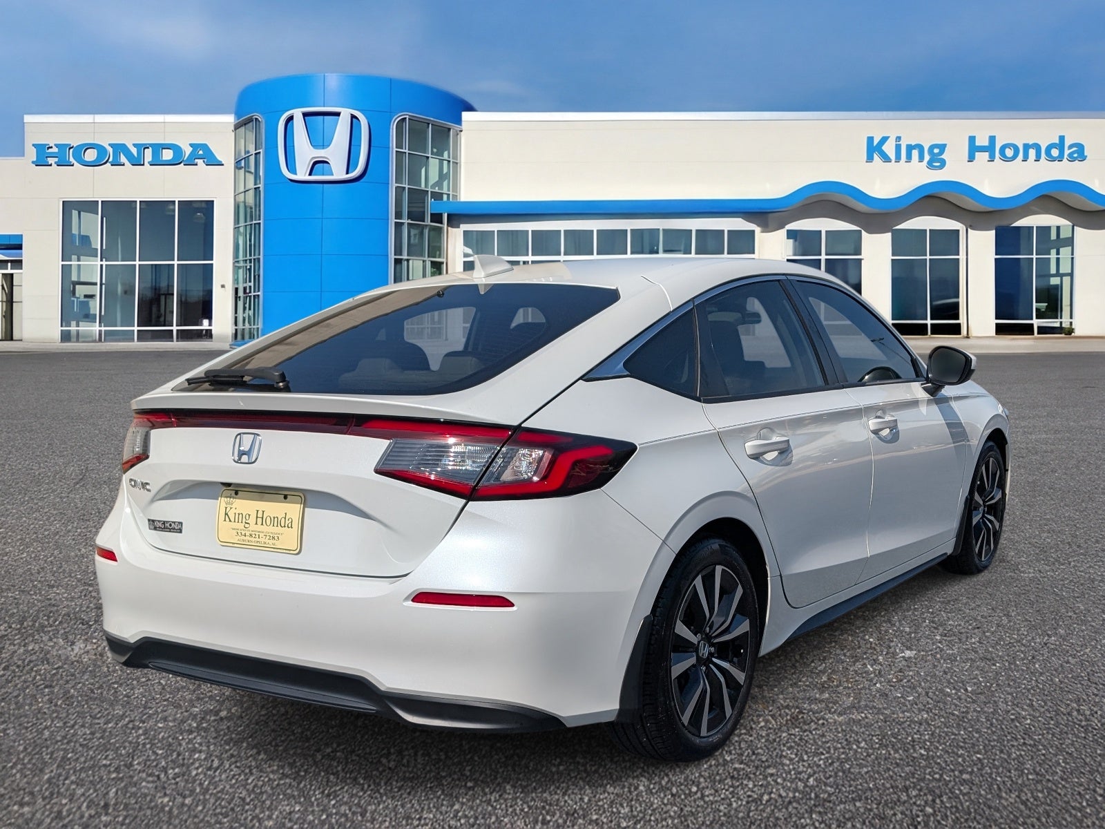 2024 Honda Civic Hatchback EX-L