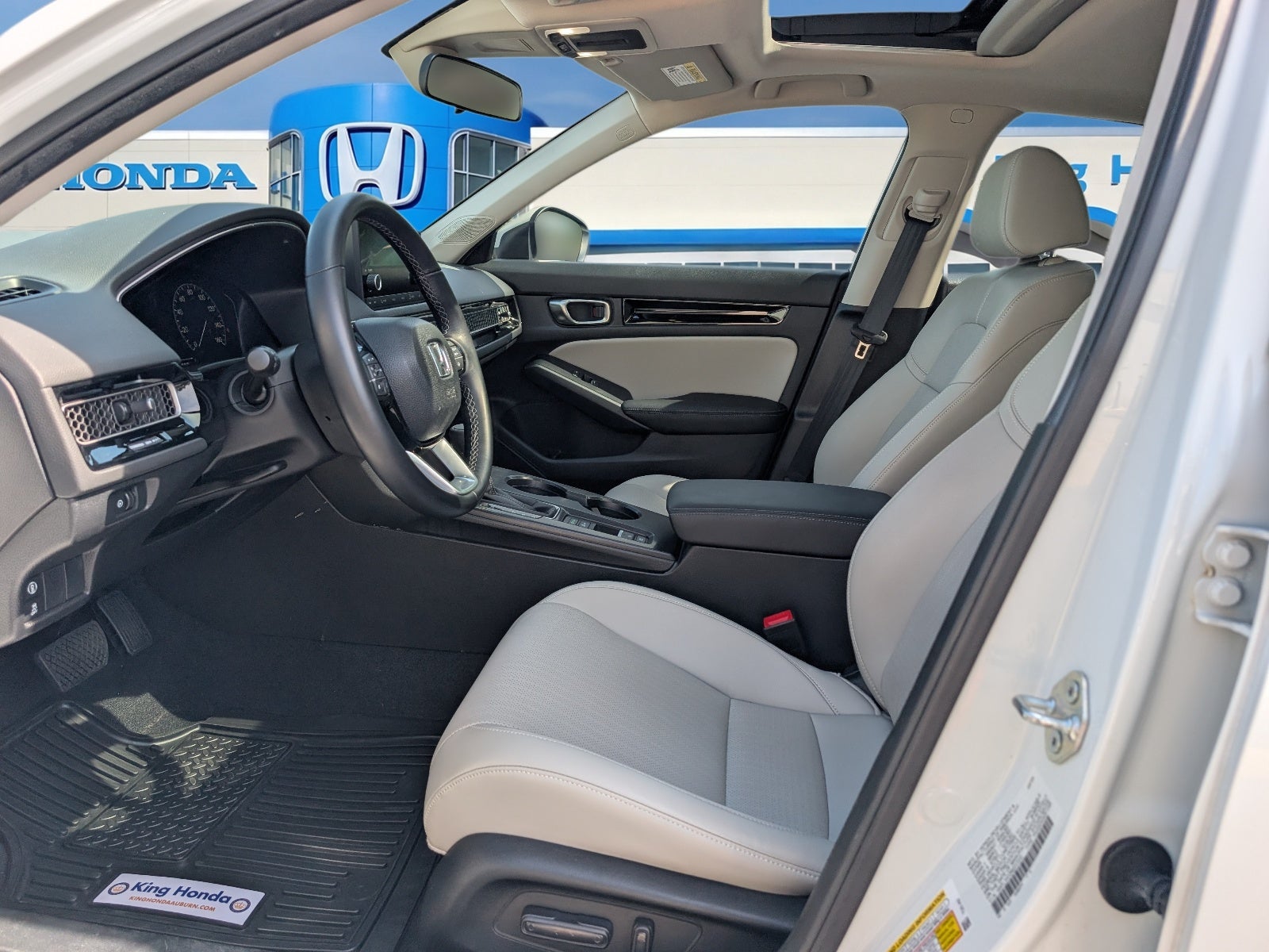2024 Honda Civic Hatchback EX-L