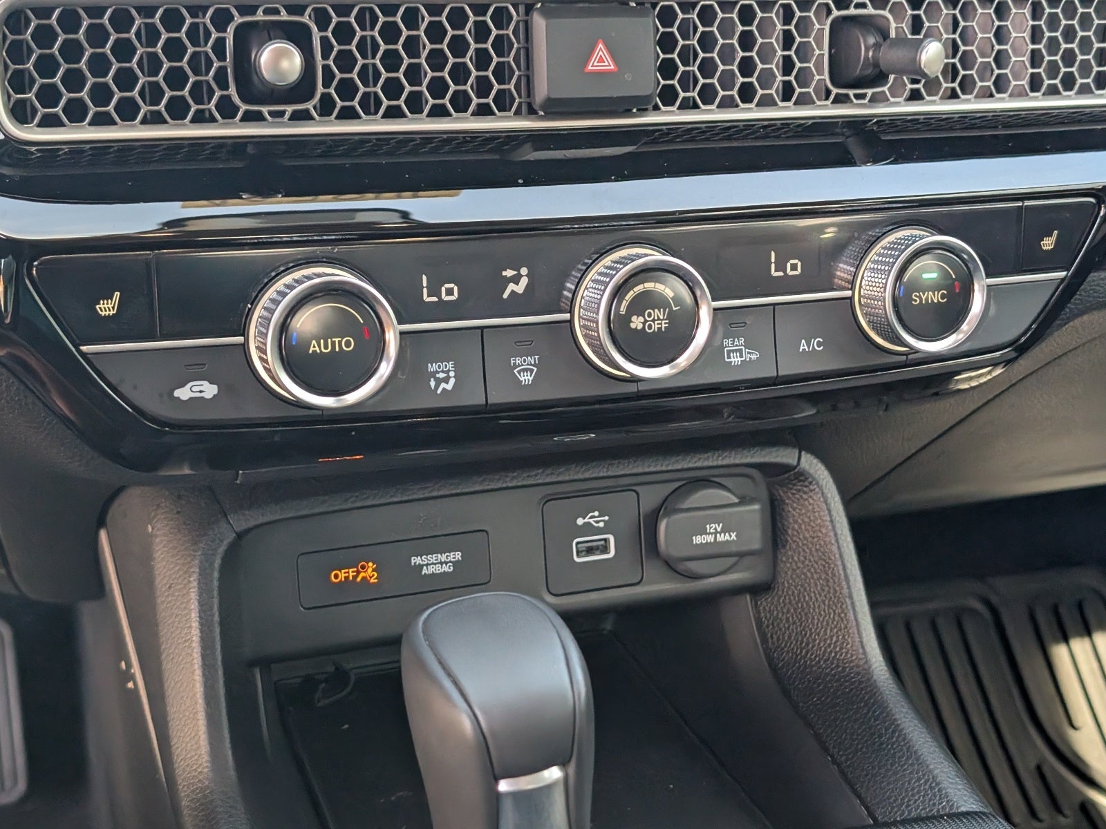2024 Honda Civic Hatchback EX-L