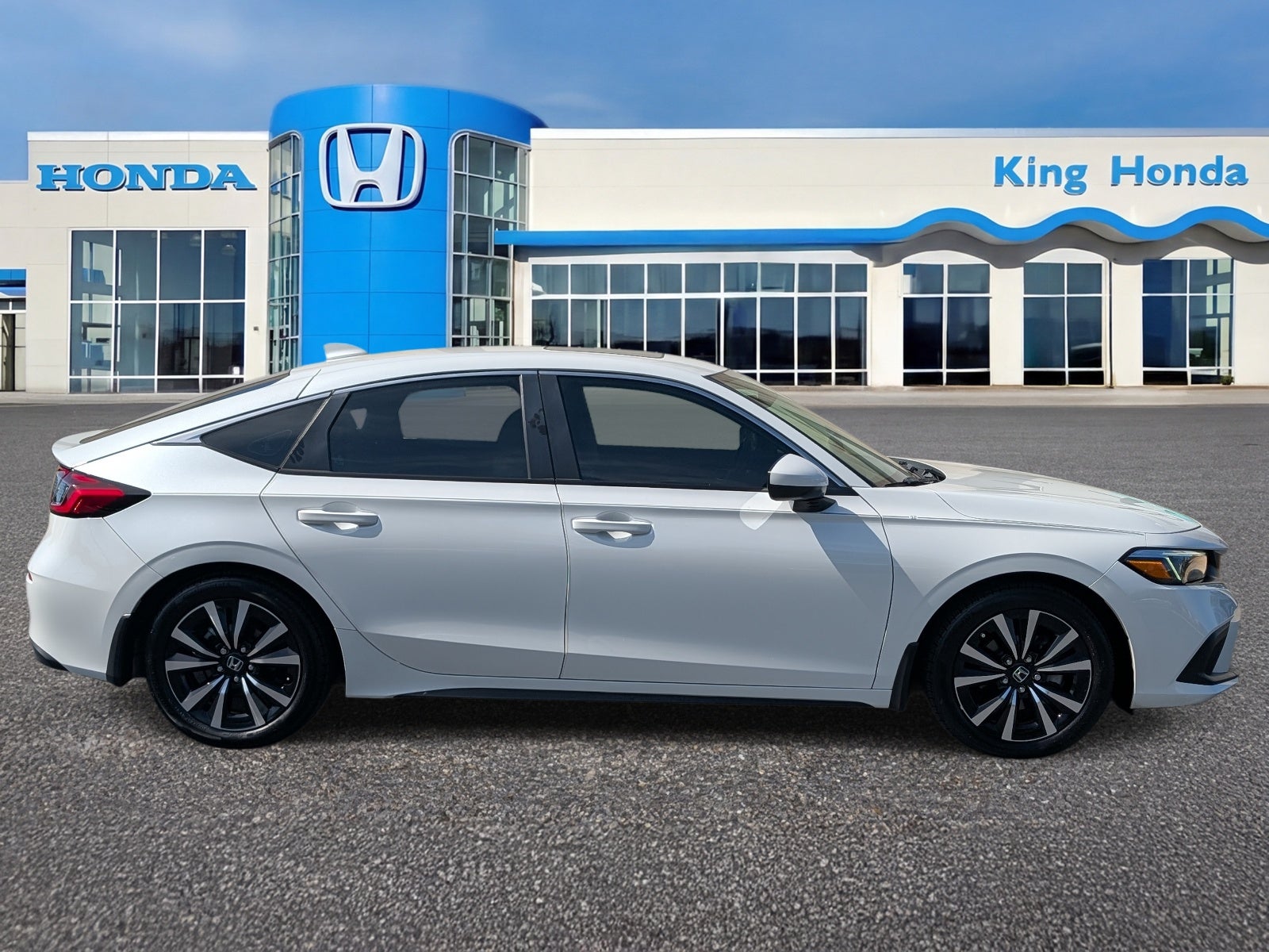 2024 Honda Civic Hatchback EX-L