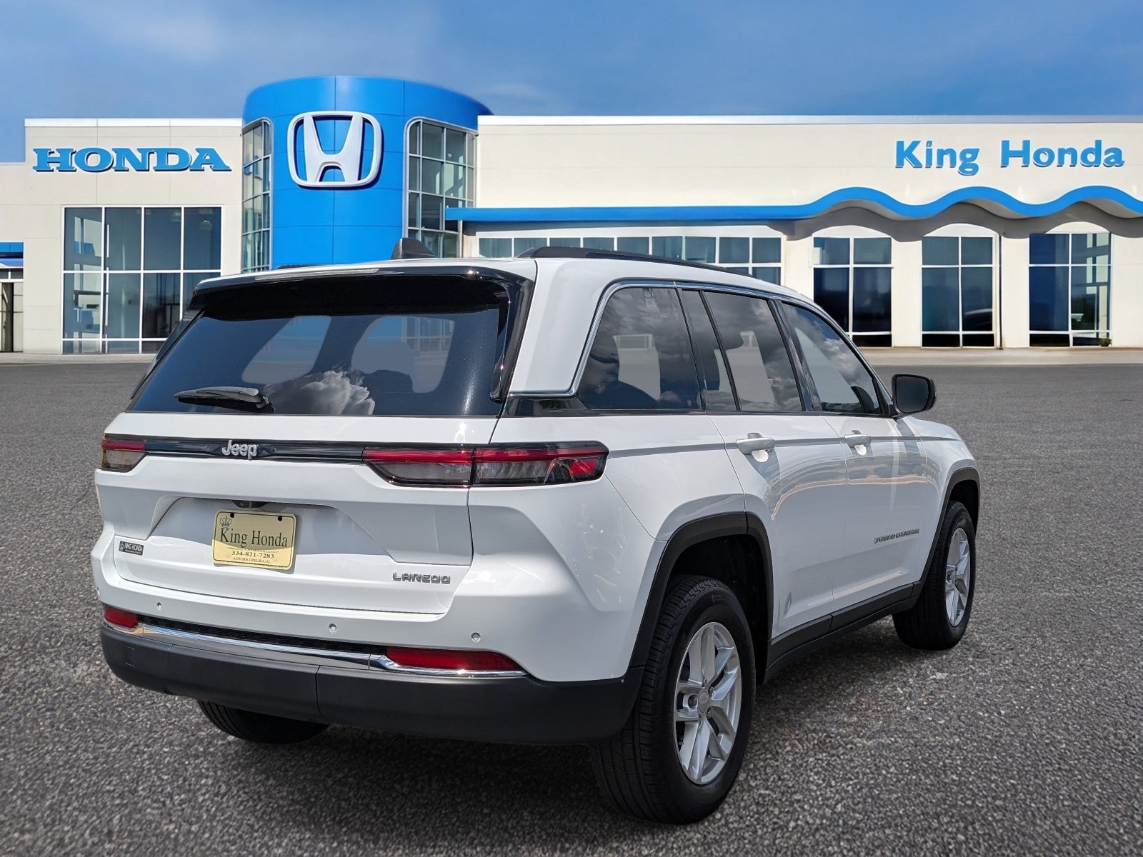 2025 Jeep Grand Cherokee Laredo X