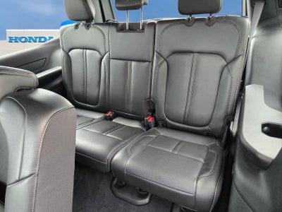2024 Jeep Wagoneer Base