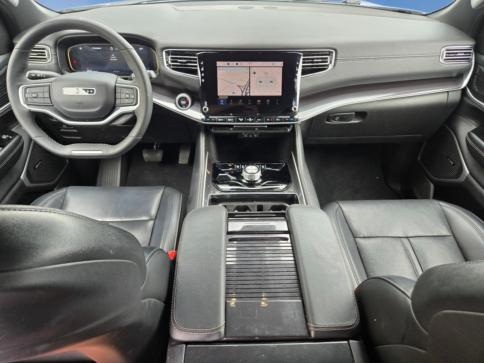 2024 Jeep Wagoneer Base