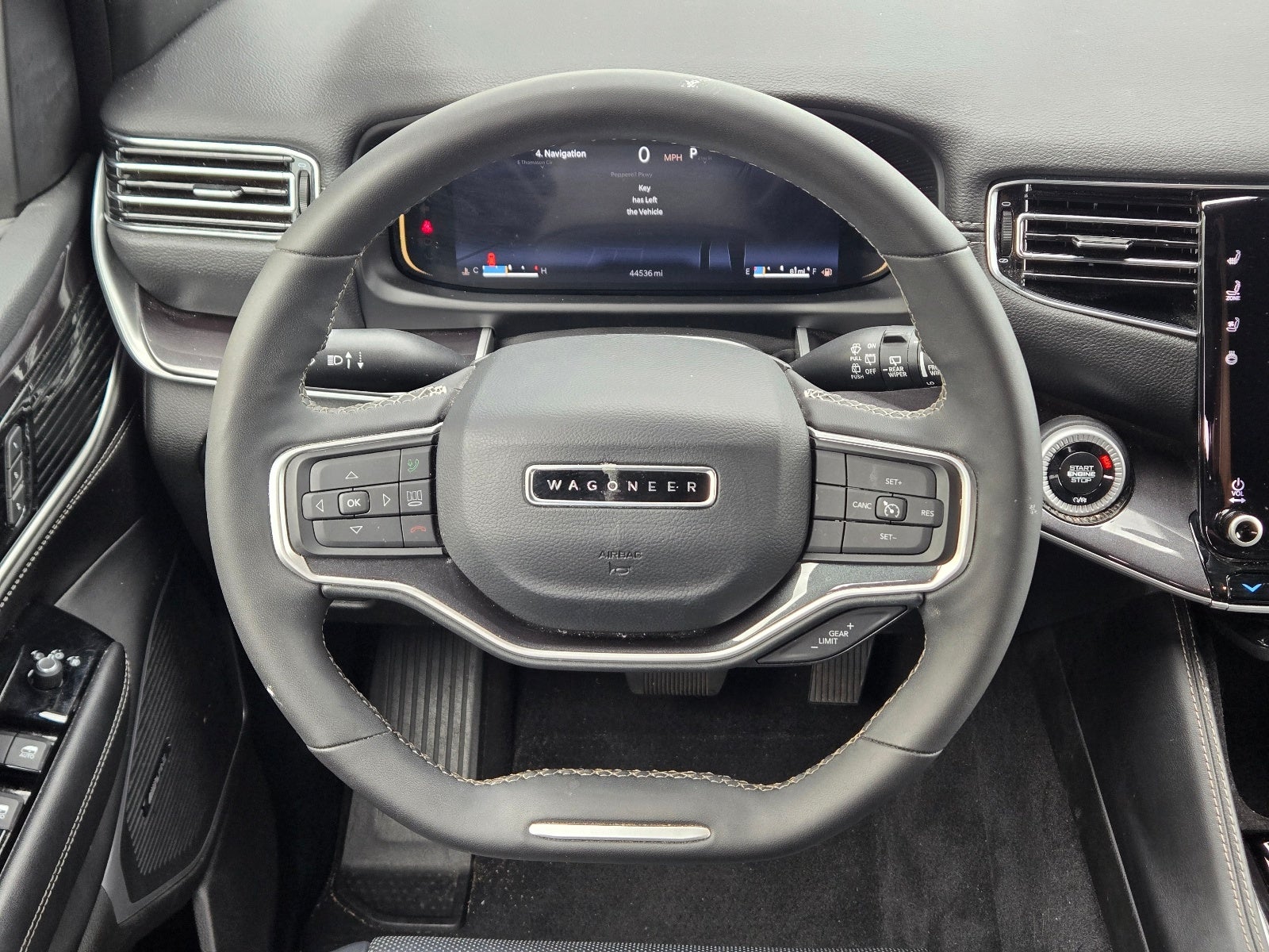 2024 Jeep Wagoneer Base