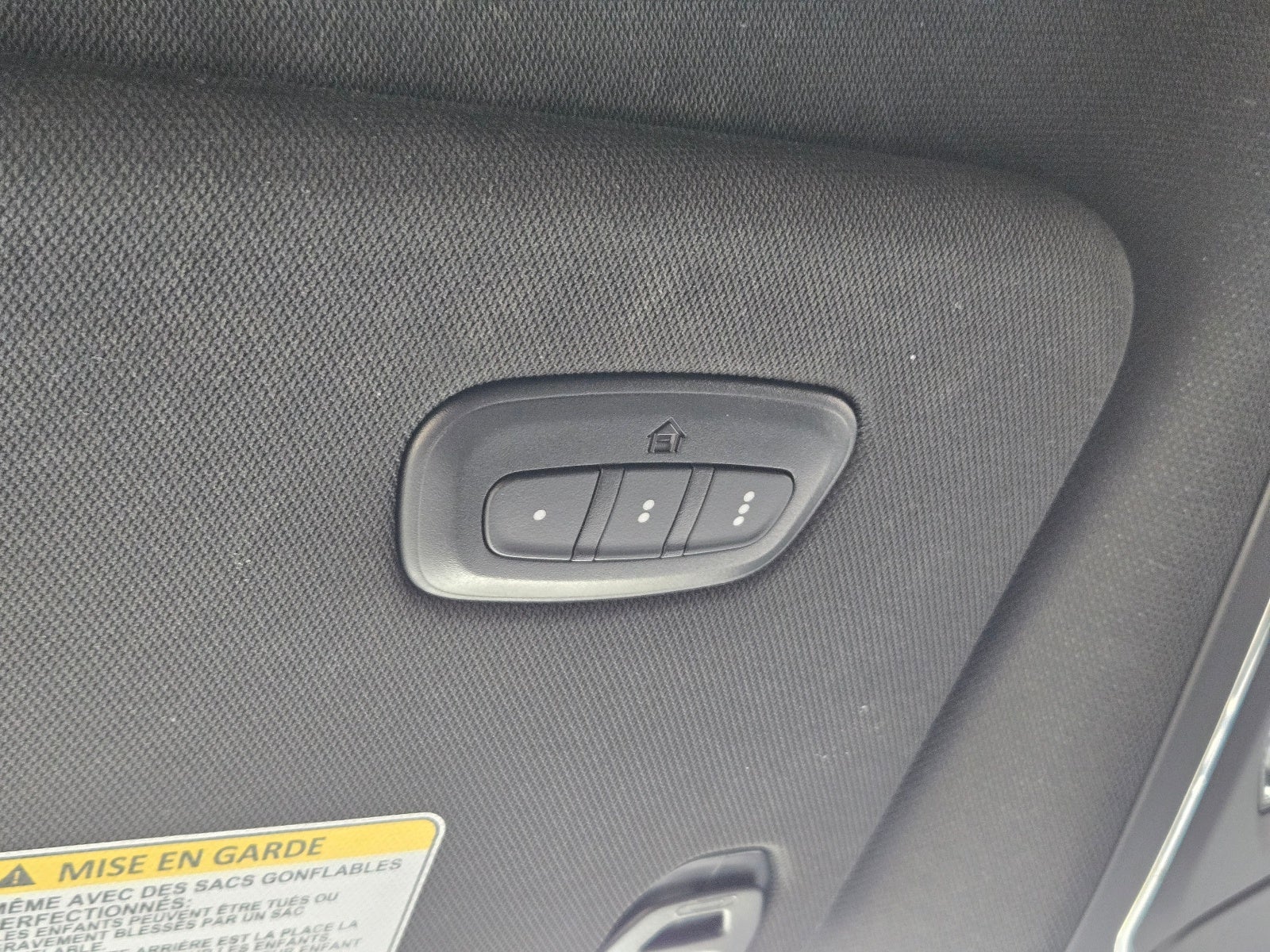 2024 Jeep Wagoneer Base