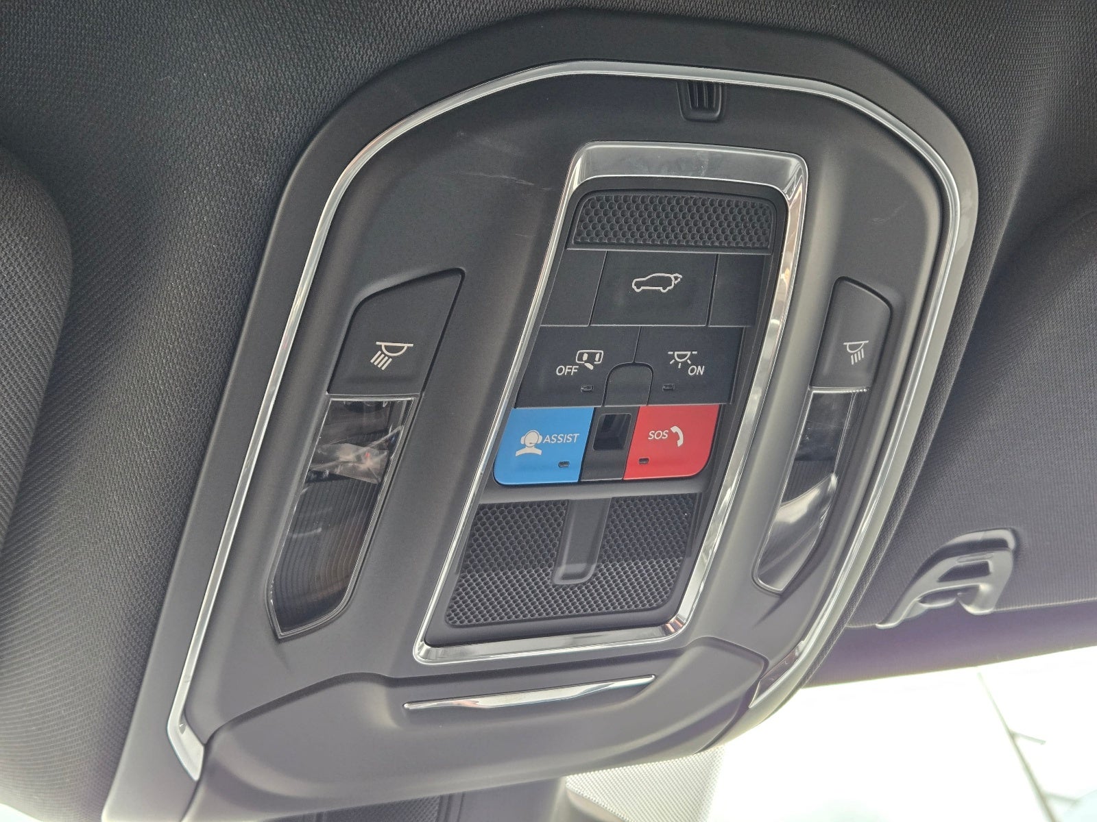2024 Jeep Wagoneer Base