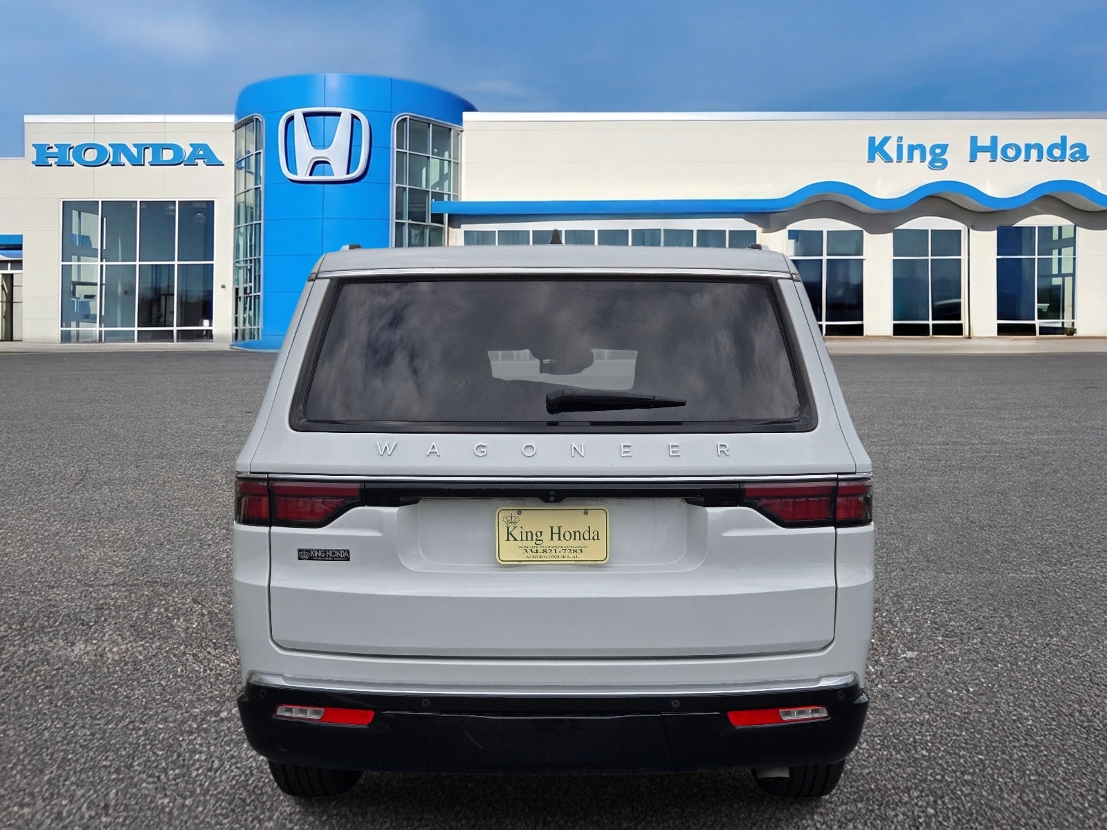 2024 Jeep Wagoneer Base