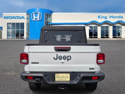 2022 Jeep Gladiator Overland