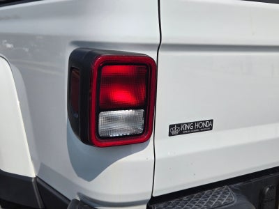 2022 Jeep Gladiator Overland
