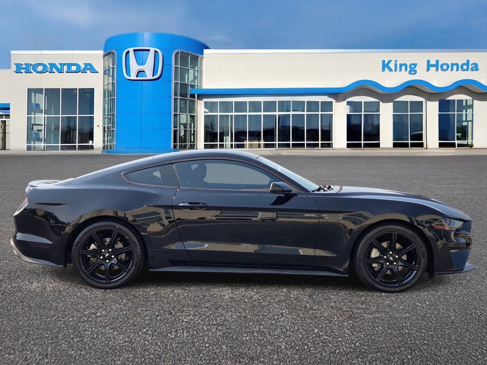2019 Ford Mustang EcoBoost