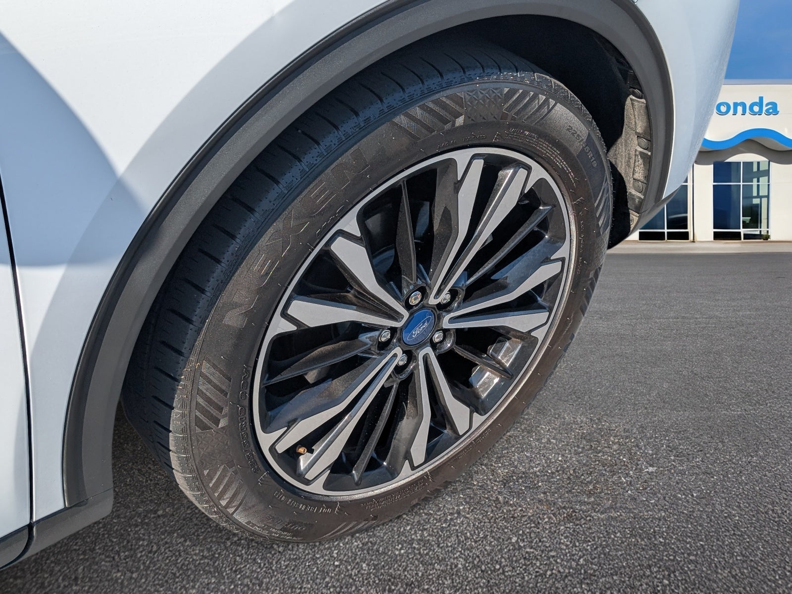 2021 Ford Escape SE