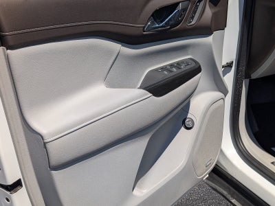 2022 GMC Acadia SLT