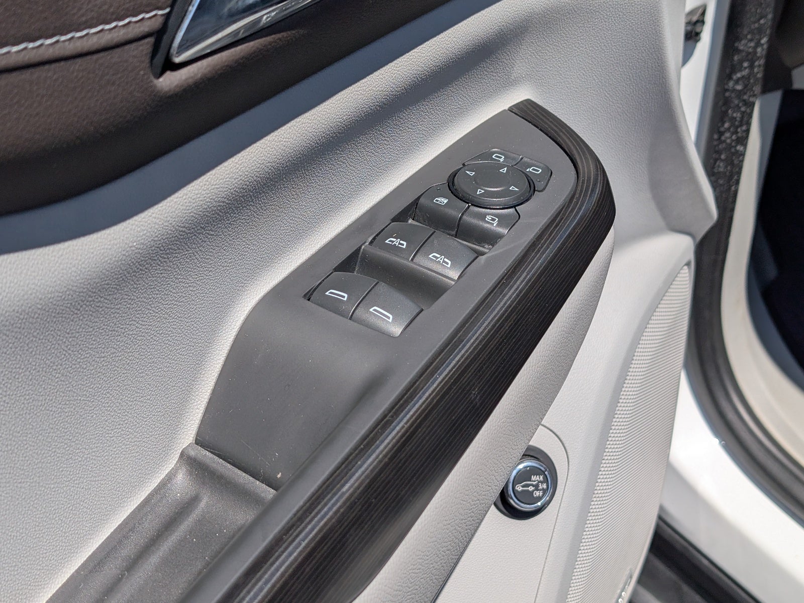 2022 GMC Acadia SLT