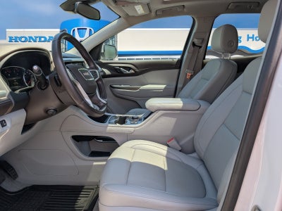 2022 GMC Acadia SLT