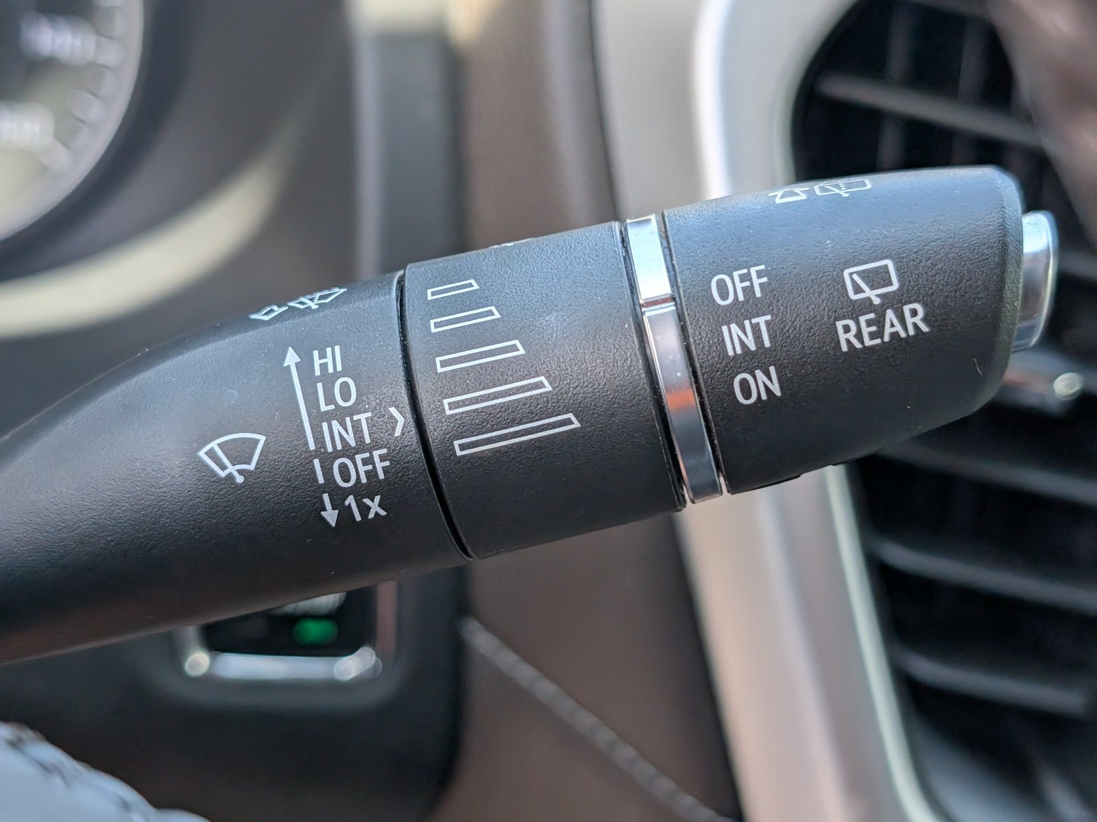 2022 GMC Acadia SLT