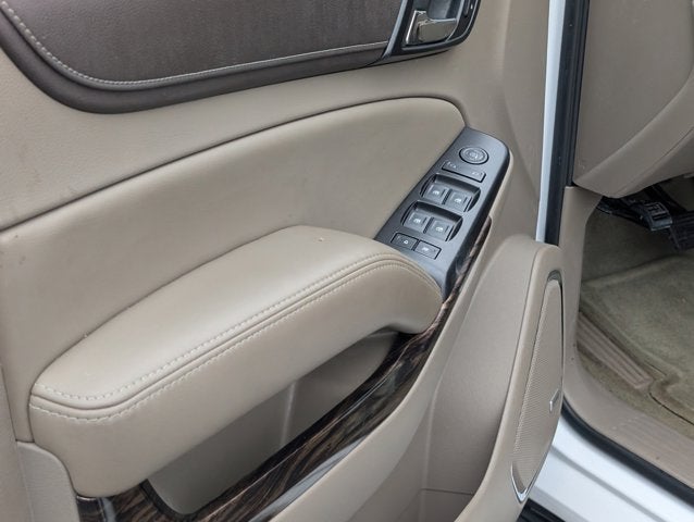 2016 GMC Yukon XL SLE