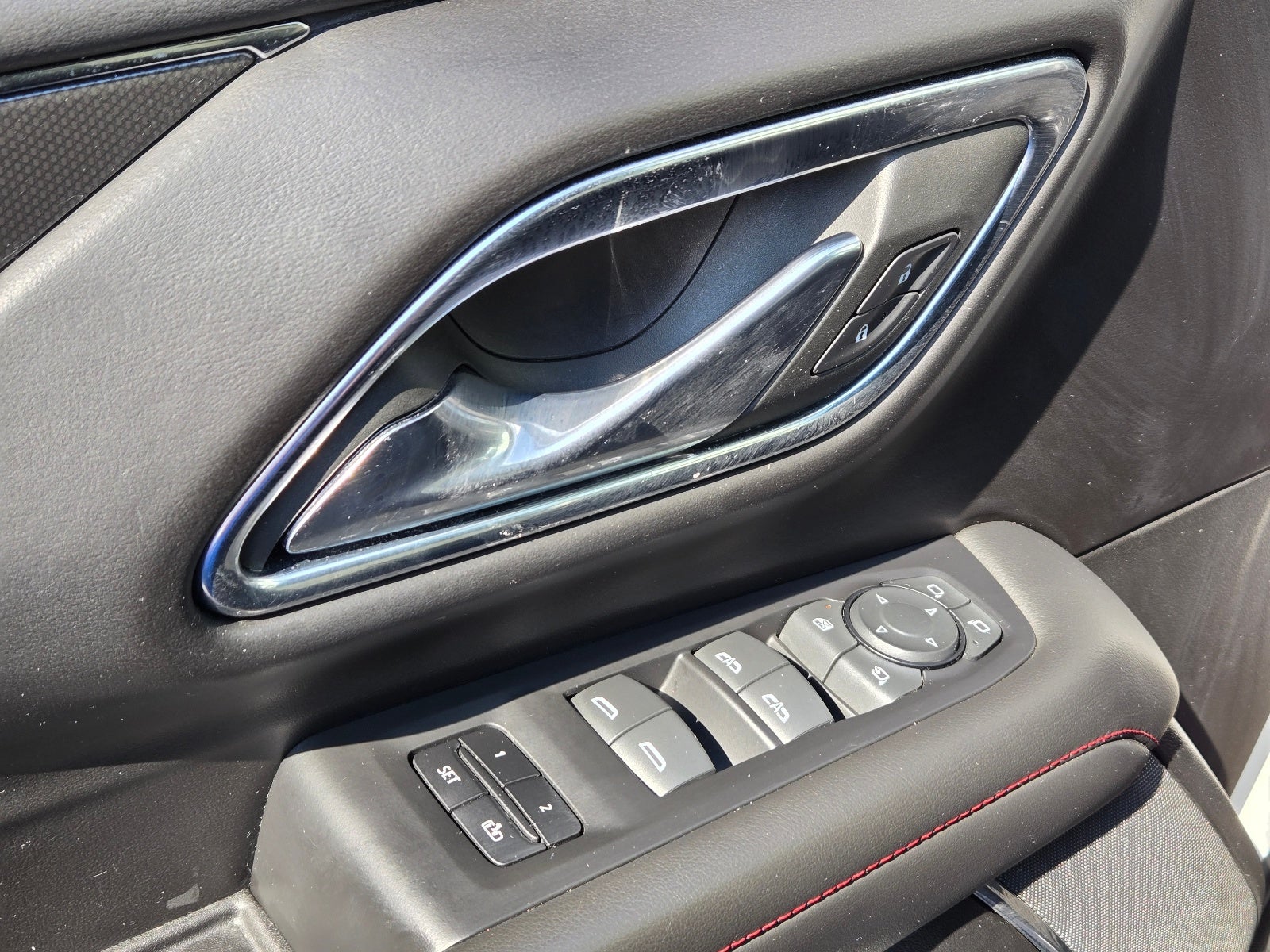 2023 Chevrolet Suburban RST