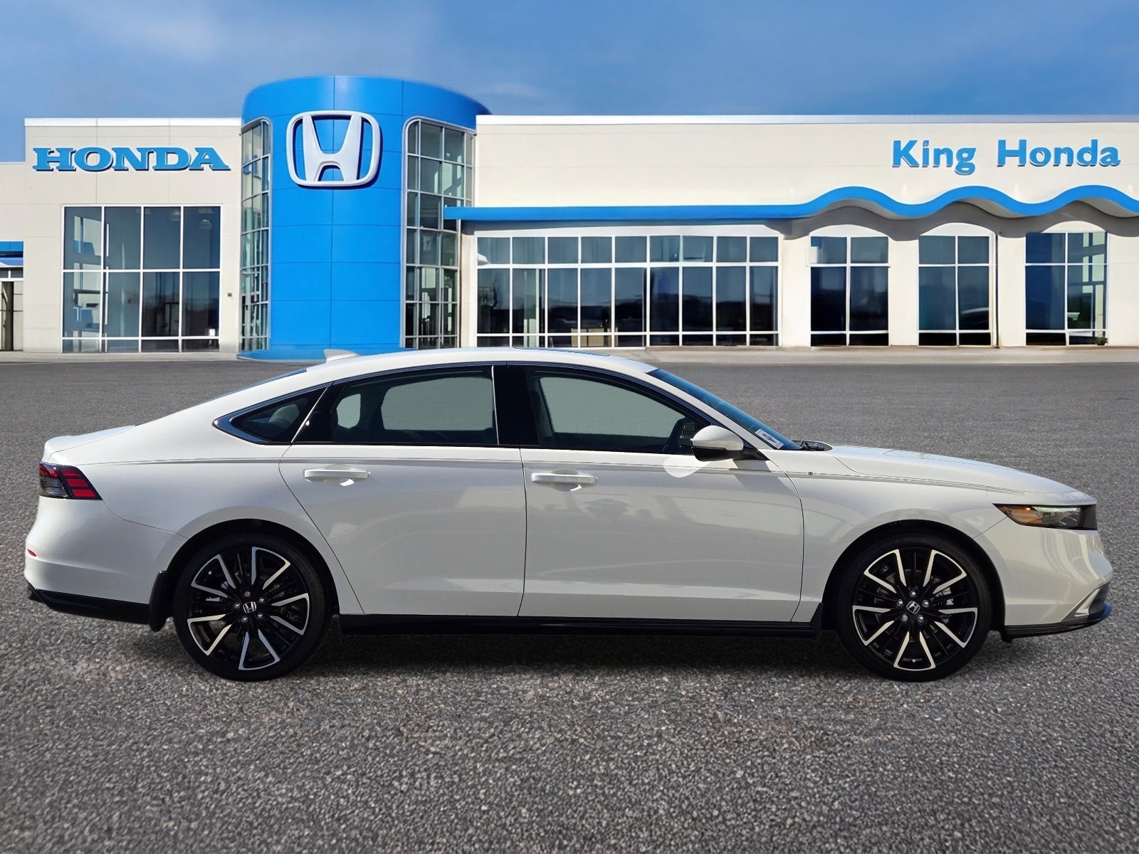 2026 Honda Accord Hybrid Touring