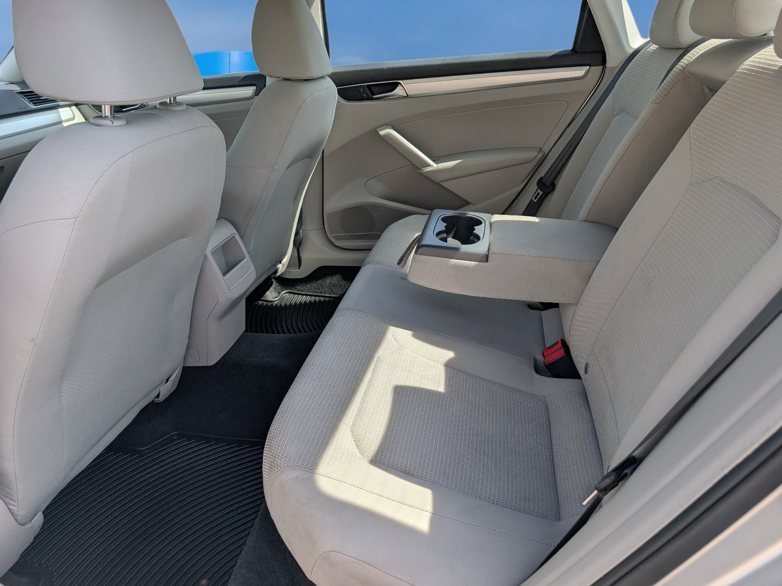 2017 Volkswagen Passat 1.8T S