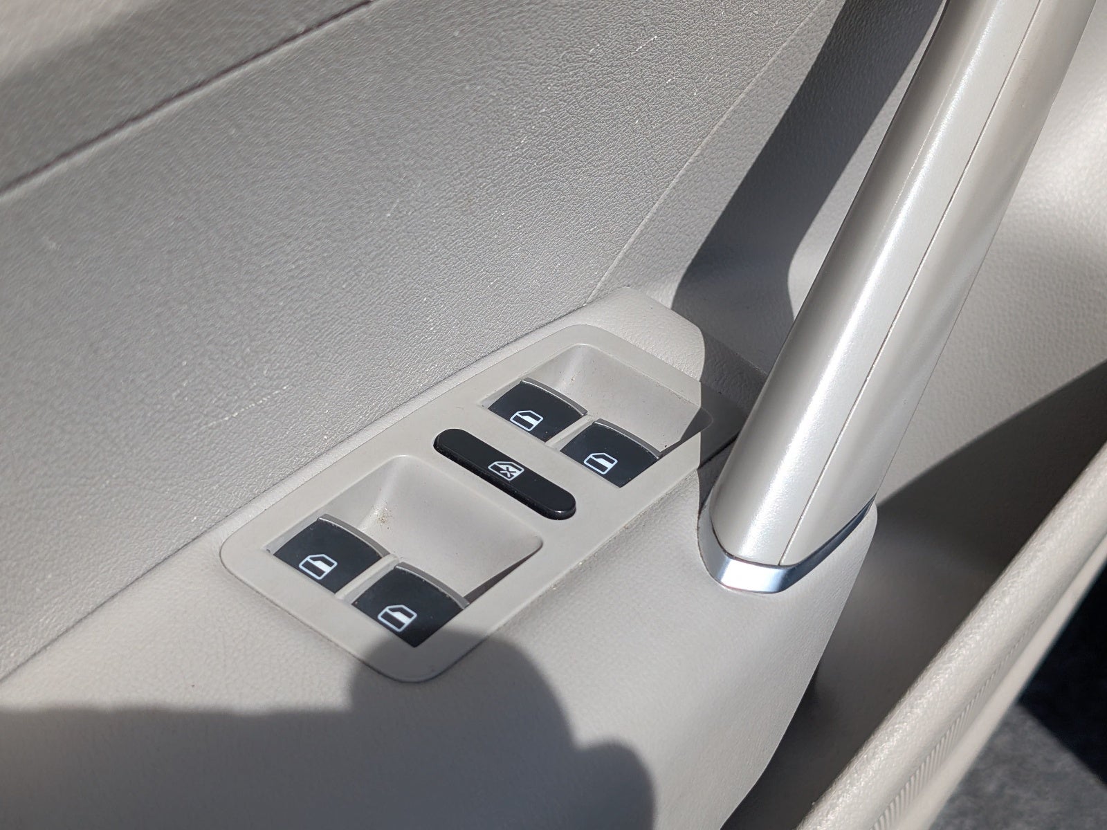 2017 Volkswagen Passat 1.8T S