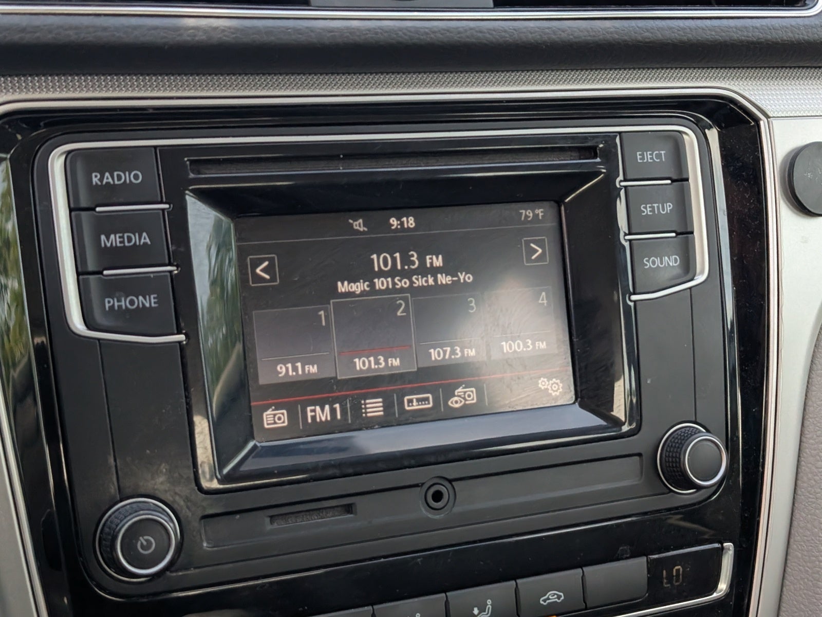 2017 Volkswagen Passat 1.8T S