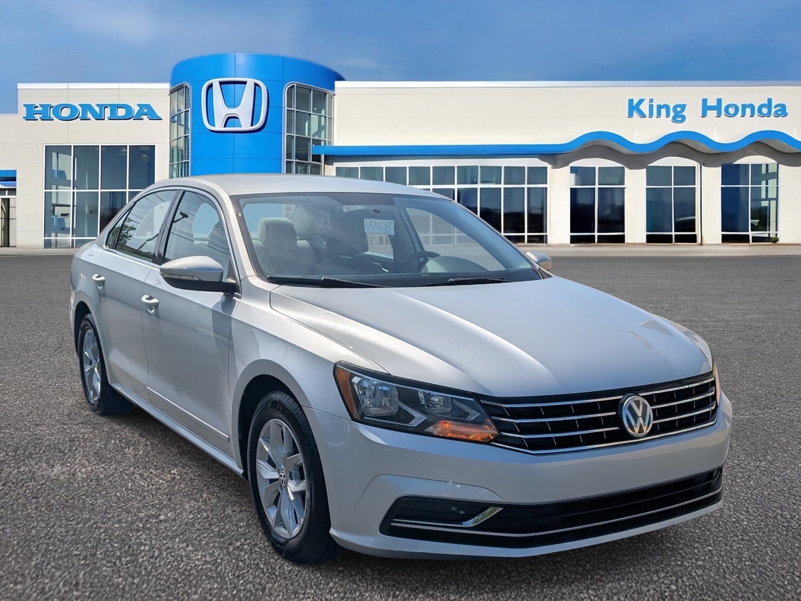 2017 Volkswagen Passat 1.8T S