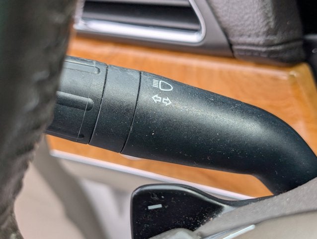 2013 Lincoln MKX Base