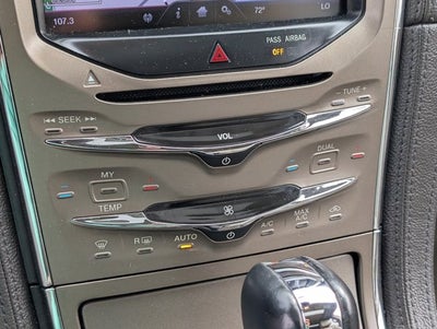 2013 Lincoln MKX Base