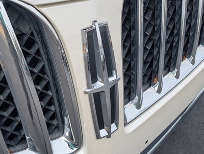 2013 Lincoln MKX Base