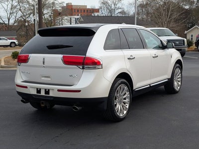 2013 Lincoln MKX Base
