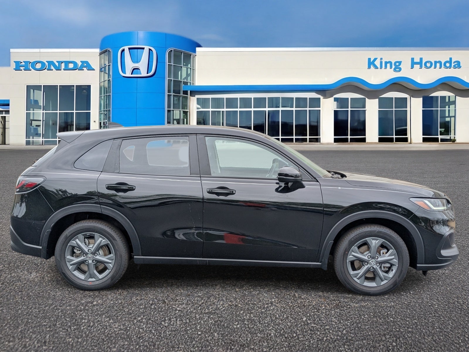 2026 Honda HR-V LX