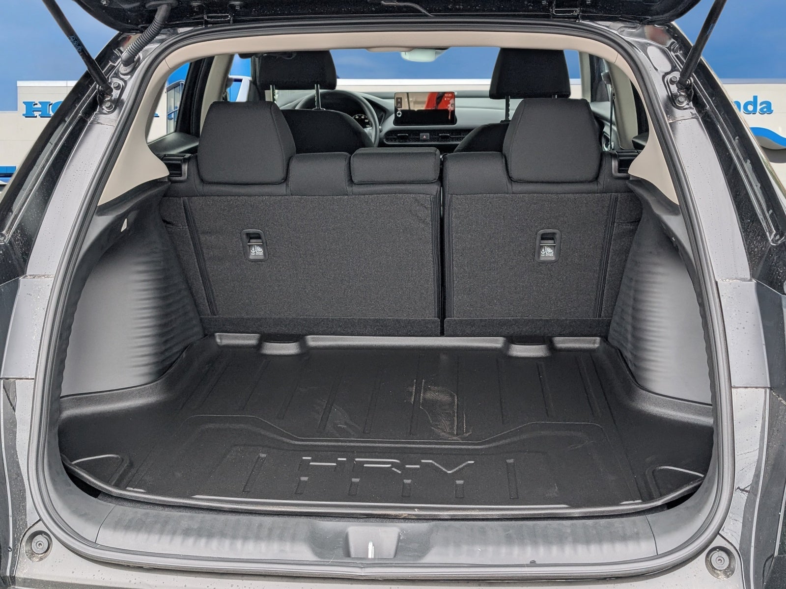 2026 Honda HR-V LX