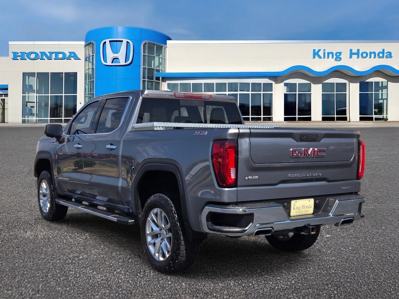 2021 GMC Sierra 1500 SLT