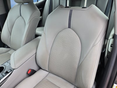 2024 Toyota Camry Hybrid XLE