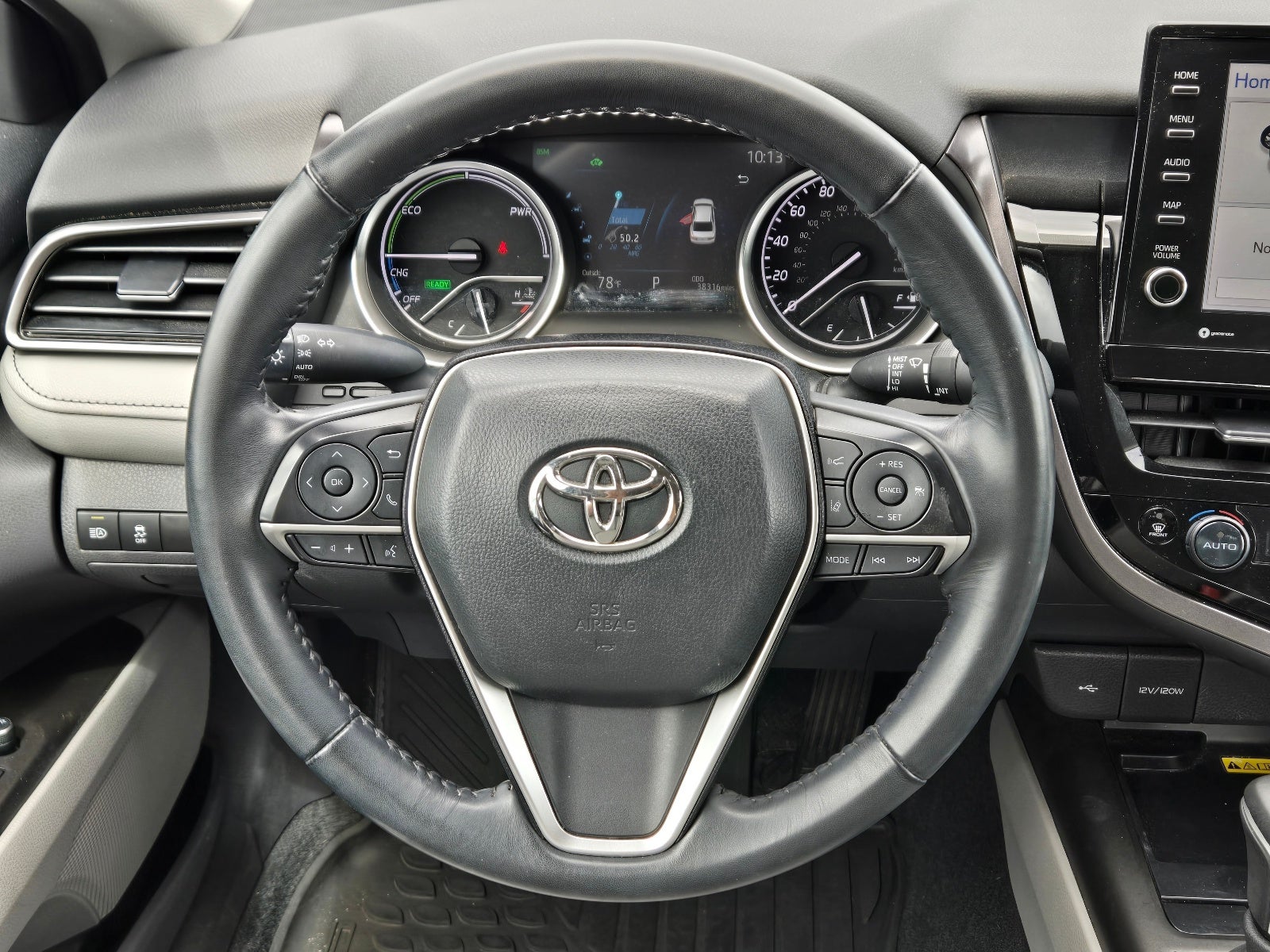 2024 Toyota Camry Hybrid XLE