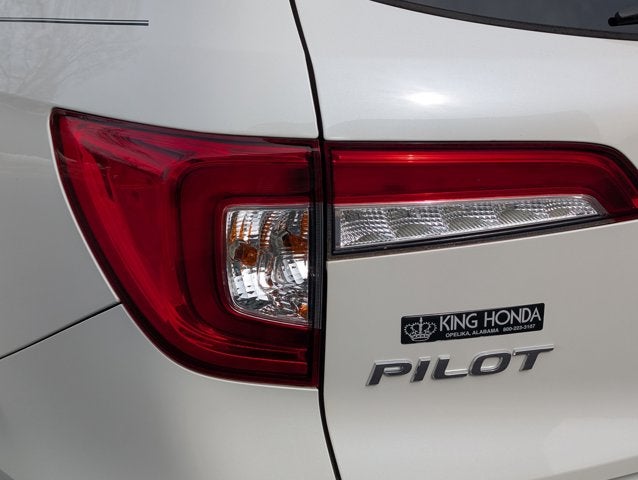 2019 Honda Pilot Touring 8-Passenger