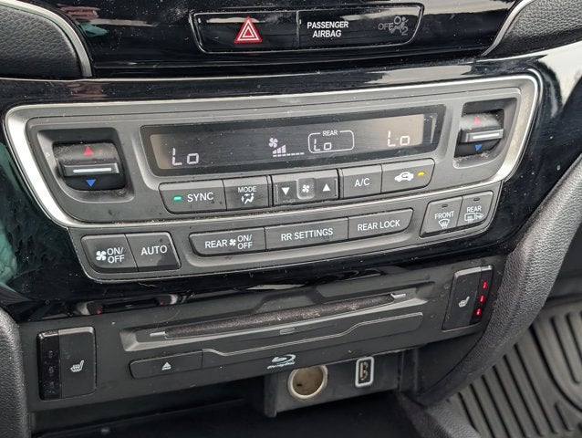 2019 Honda Pilot Touring 8-Passenger