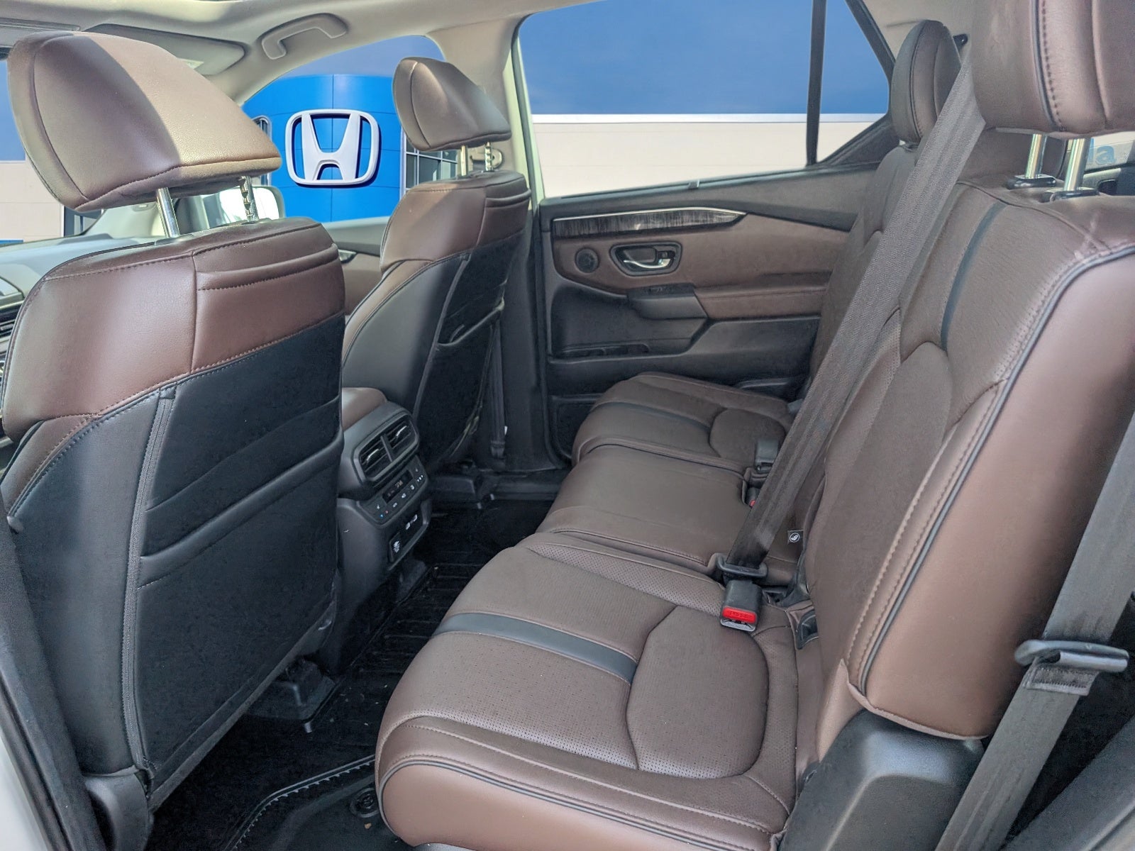 2023 Honda Pilot Elite