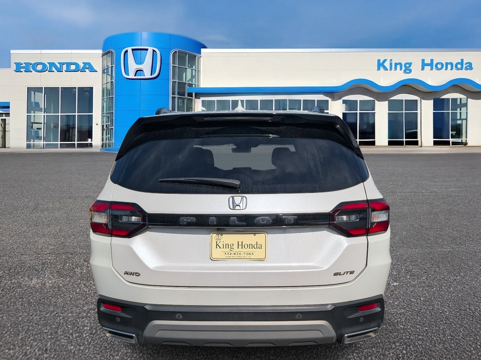 2023 Honda Pilot Elite