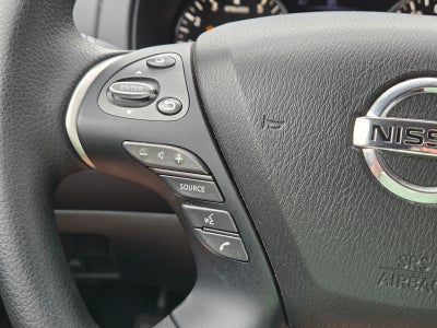 2020 Nissan Pathfinder S