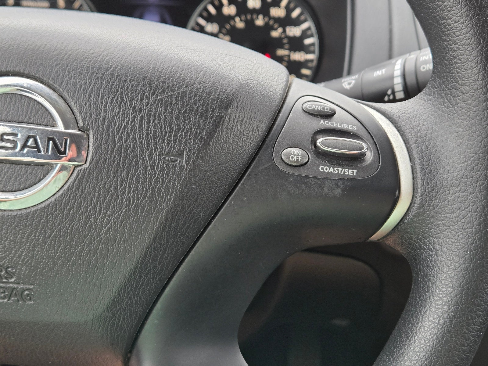 2020 Nissan Pathfinder S