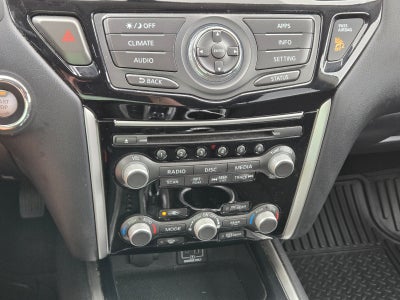 2020 Nissan Pathfinder S