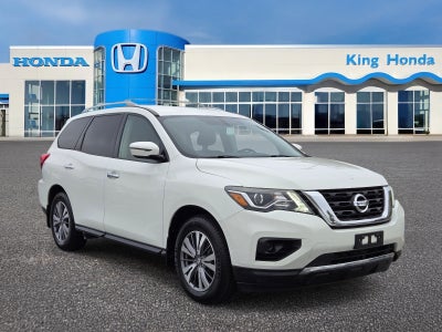 2020 Nissan Pathfinder S