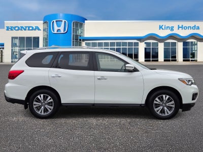 2020 Nissan Pathfinder S