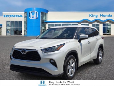 2020 Toyota Highlander LE