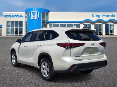 2020 Toyota Highlander LE
