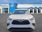 2020 Toyota Highlander LE