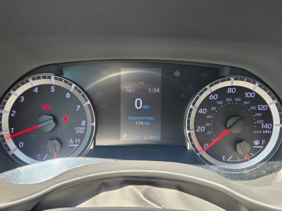 2020 Toyota Highlander LE