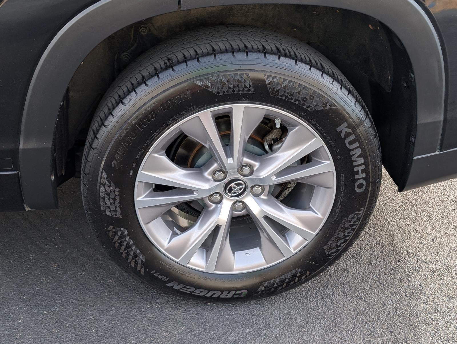 2016 Toyota Highlander LE Plus