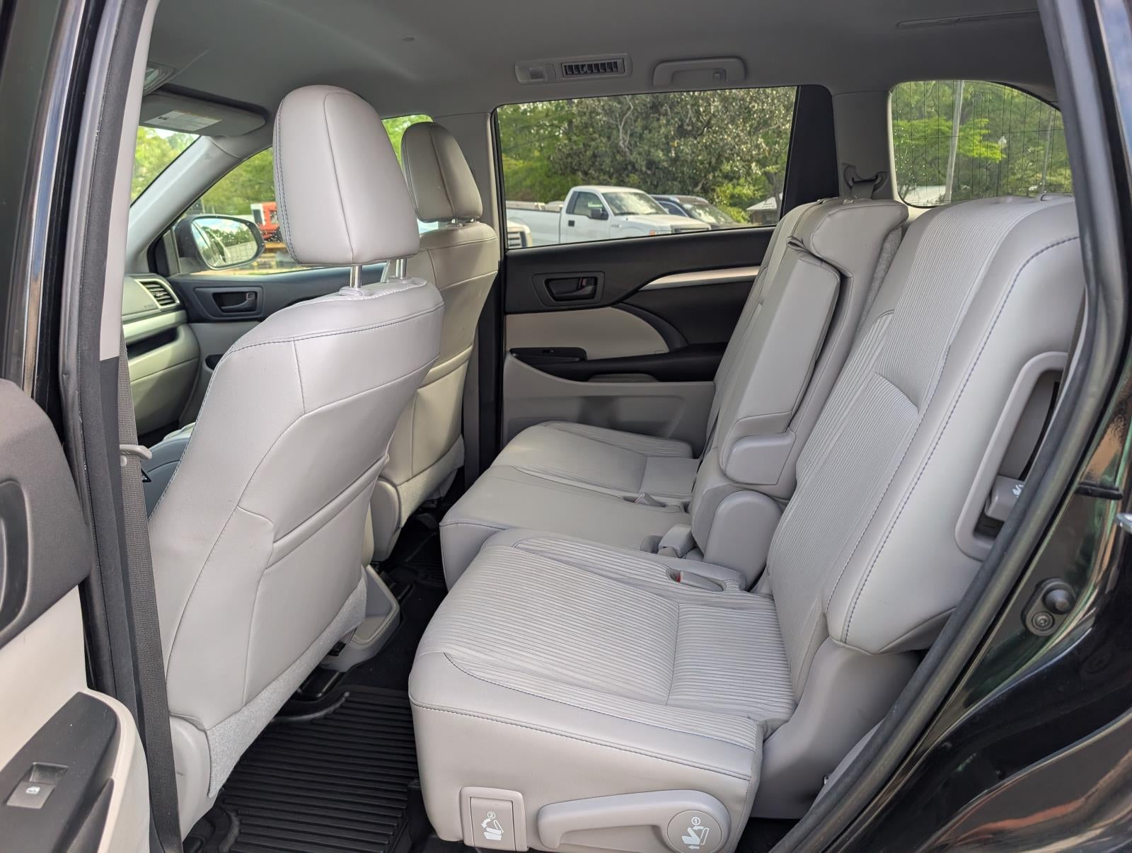 2016 Toyota Highlander LE Plus